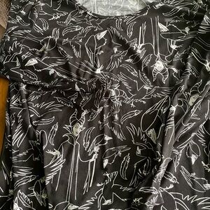 LuLaRoe Monochrome Graphic Tee